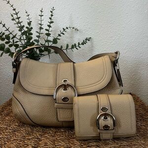 Y2K Coach Soho Ivory Signature Leather Buckle Flap Matching Wallet